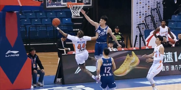 九游官网-30分惨败！2大新援难挽3连败，CBA关键1战：青岛摧枯拉朽升第5！