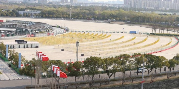 九游官网下载app下载-F1中国大奖赛预计有23万人次现场观赛，警方：视人流量开展波次放行