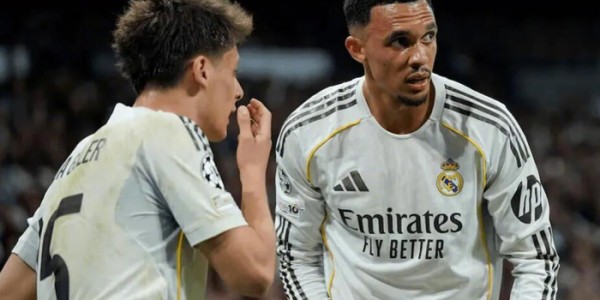 九游官网下载app下载-基恩怒批阿诺德欧冠防守失误：孩子般错误不配伟大后卫|皇马|英格兰|拜仁|亚历山大-阿诺德|拜仁慕尼黑_新浪体育_新浪新闻