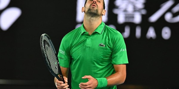 九游官网下载-德约质问记者奇葩问题：我在追赶辛纳和阿卡？是追随者？