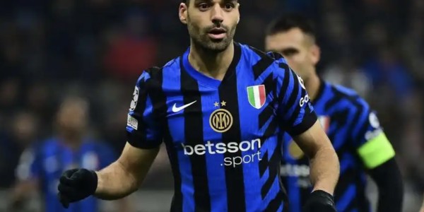 九游官网-弃足从戎？曝33岁国米旧将决定回伊朗参军:放弃高薪 跟美国人死磕