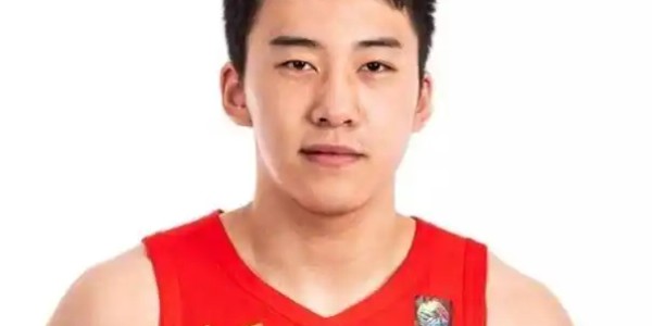 九游官网下载-不是王俊杰，广东或锁定新援，母亲国手，签字费或超1000万|广东男篮|徐昕|易建联|杨鸣|篮板_新浪体育_新浪新闻