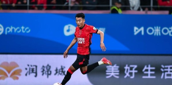 九游官网下载-王子铭高级货！韩鹏飞拼了 韦世豪成熟了！海牛10号看饮水机合适