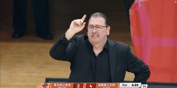 九游官网-30分惨败！2大新援难挽3连败，CBA关键1战：青岛摧枯拉朽升第5！